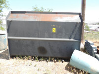 This is the lot lead, it displays above the lot on the catalog. Should be short and to the point.